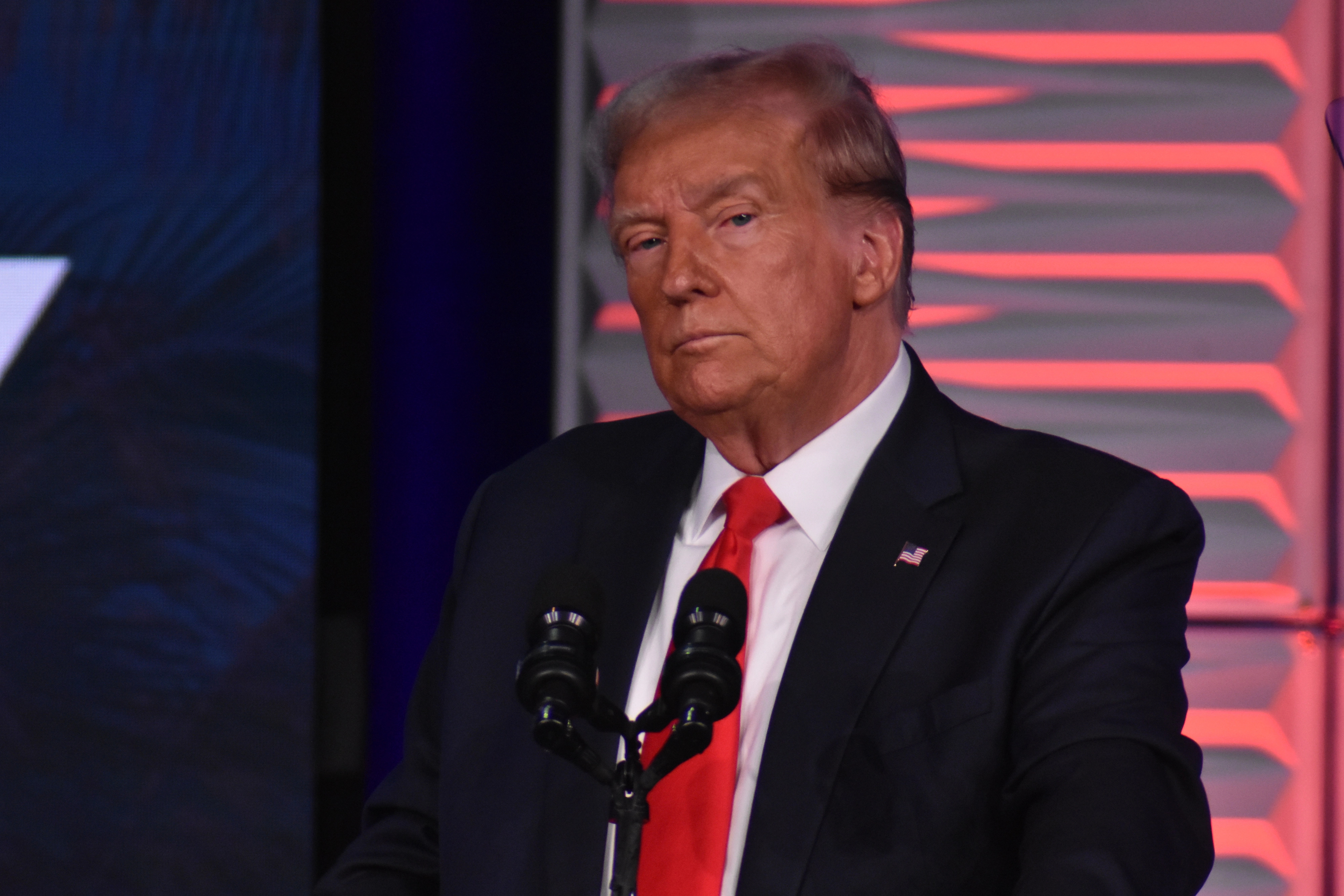 引用：depositphotos