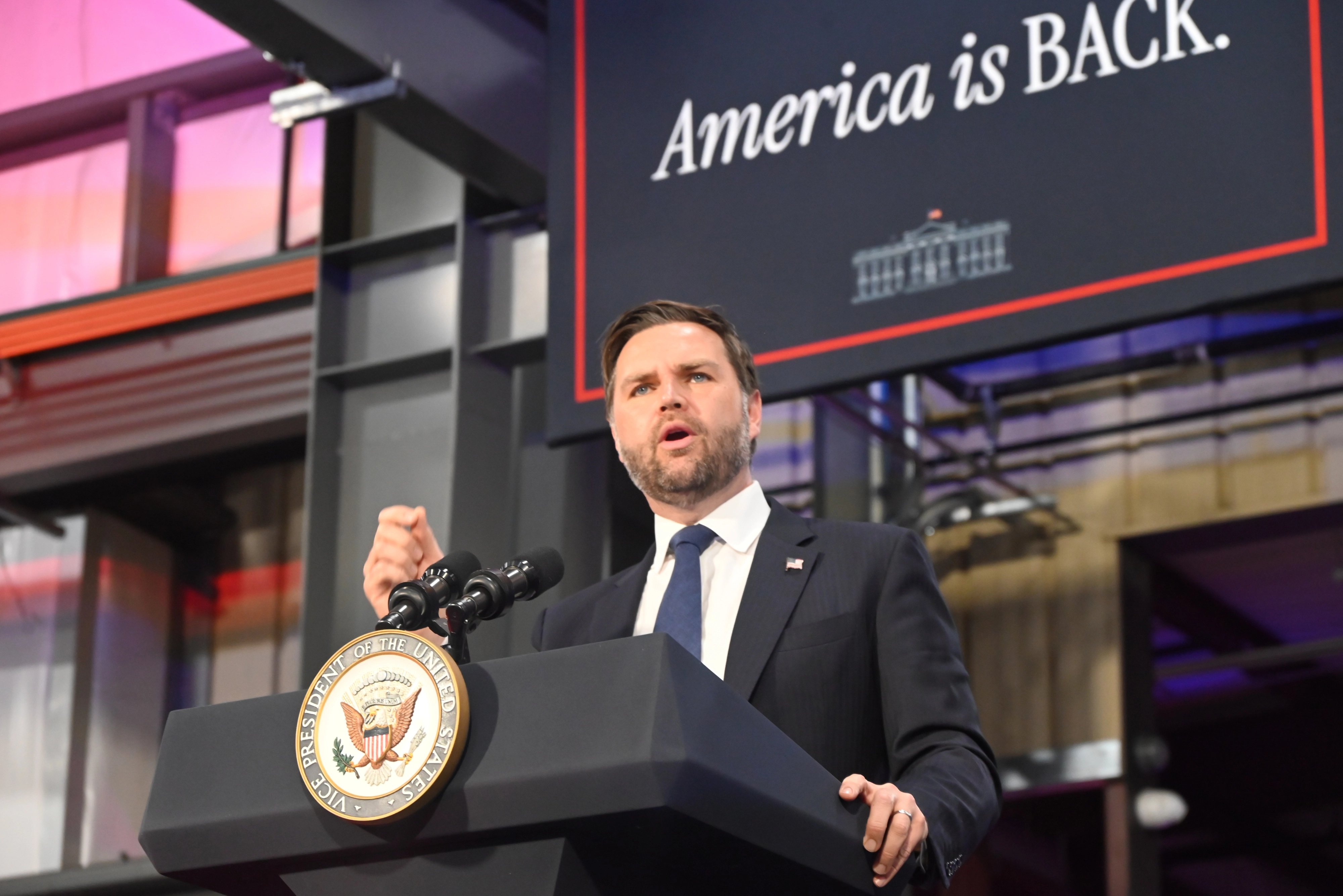  引用：depositphotos