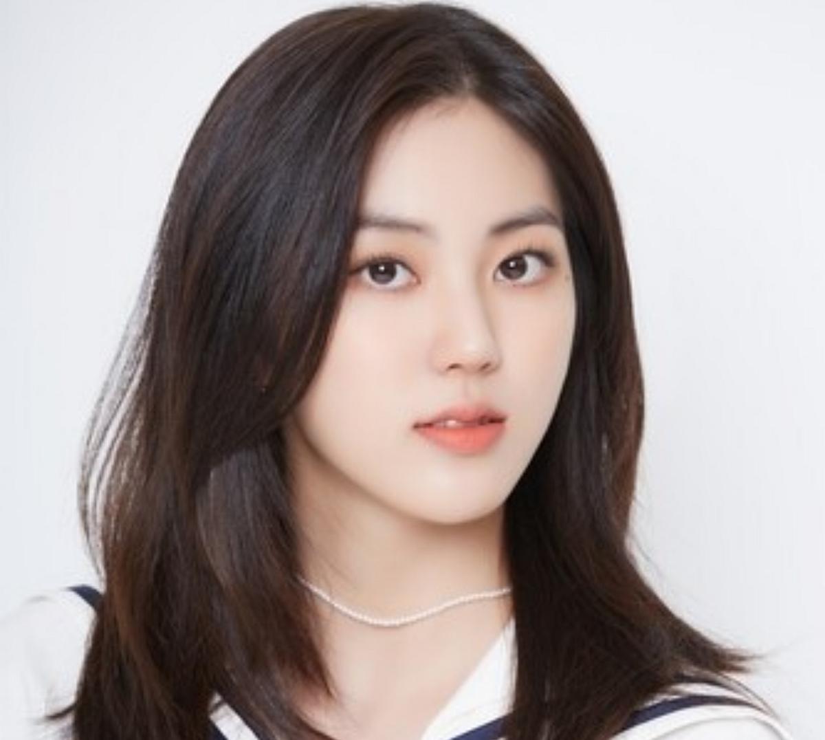 권은빈 연예계 은퇴 선언..."껍데기뿐인 인간관계 지쳐" [MHN:피드] - 뉴스 썸네일 이미지