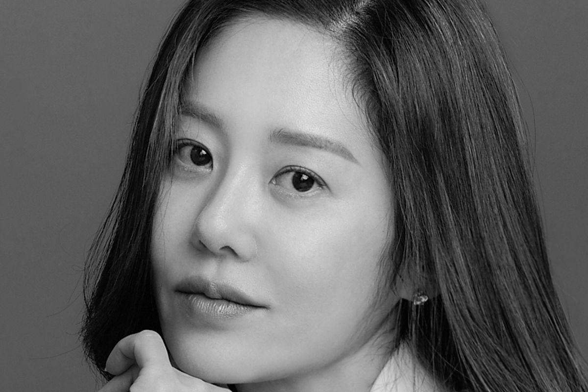 고현정, 의리 지켰다...아이오케이이엔엠와 재계약 [공식] - 뉴스 썸네일 이미지