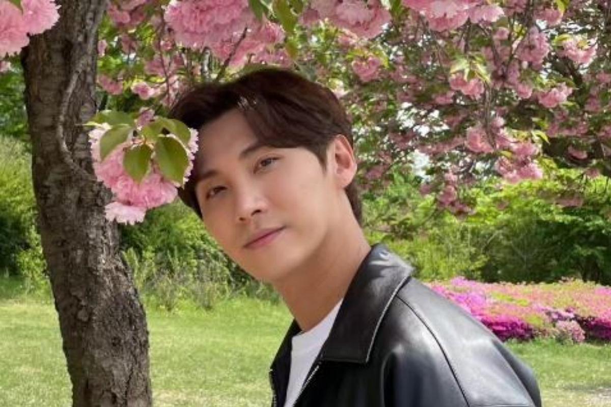 元FTISLANDソン・スンヒョン、引退後にパパになっていた　愛娘の写真を初公開