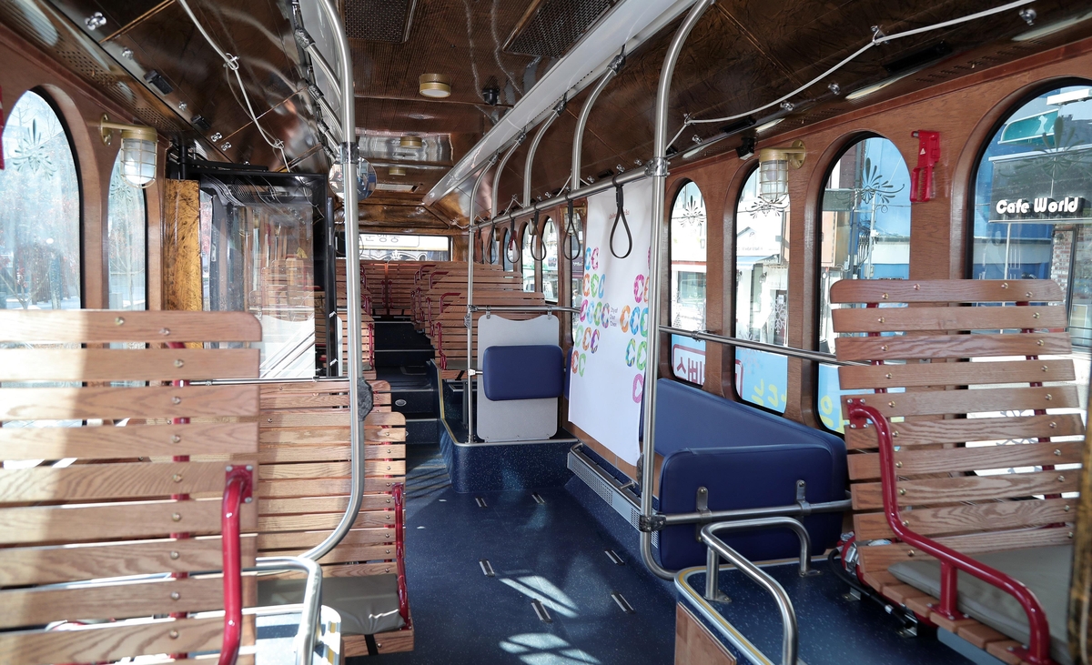 춘천 트롤리버스 내부