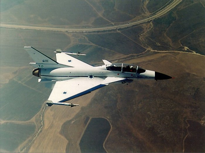 IAI 라비 전투기 <출처: Public Domain>