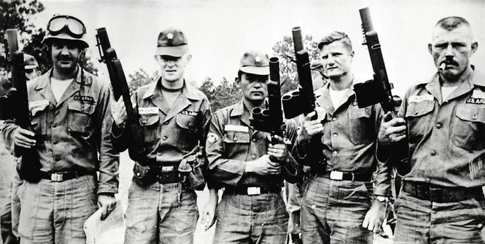 육군은 복잡한 S-3 '하모니카 총'보다는 단순한 S-5 발사기를 더욱 선호했다. <출처: Public Domain>