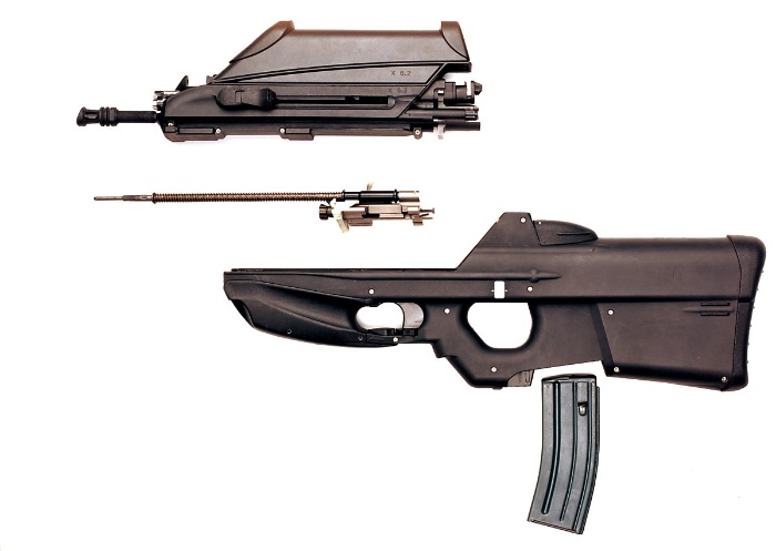 탄창을 제외하면 크게 세 부분으로 분리된다. <출처 : FNH>