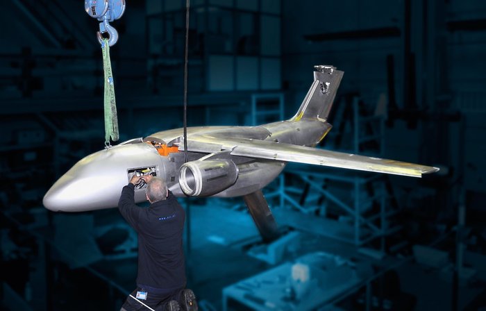 엠브라에르는 C-130 수송기를 대체하는 중형 수송기로 C-390을 개발하였다. <출처: NLR>