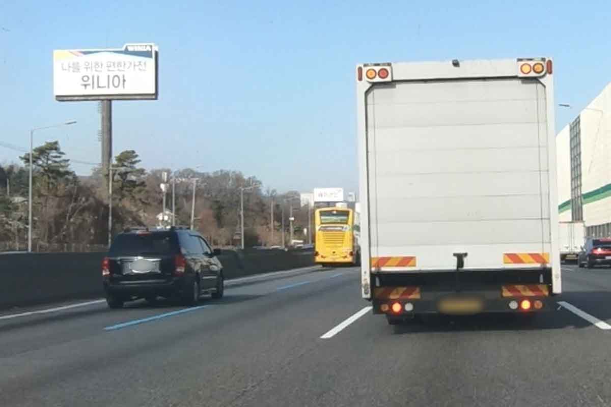 고속도로-렉스턴-스포츠