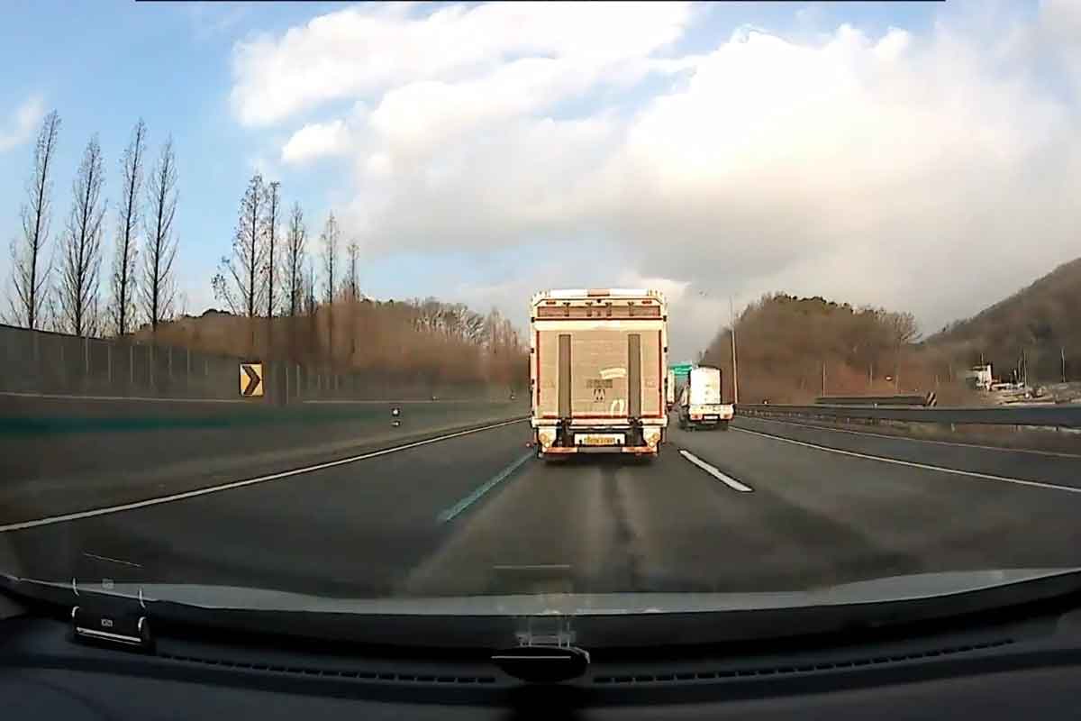 고속도로-렉스턴-스포츠