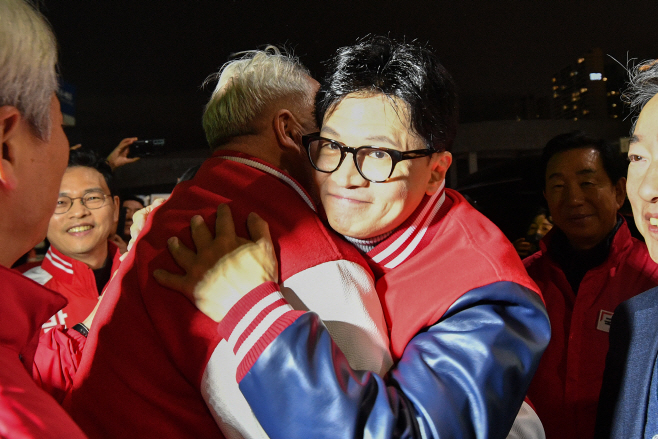 한동훈 위원장과 인요한 위원장<YONHAP NO-0157>