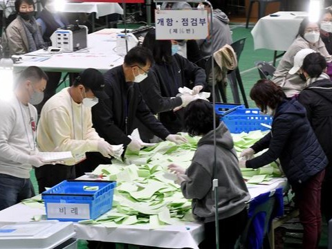 ▲ 21대 총선 개표 모습.(사진=뉴시스)