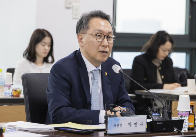 정부 '다수 국민 원하는 의료개혁, 흥정하듯 뒤집는 일 없을 것'