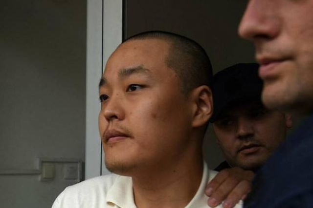 '테라' 권도형, 한국행 '잠정 보류'…여권 압류했지만 도주 우려 커졌다