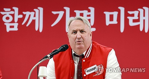 인요한 '김견희 여사 각종 논란 지나간 일…마피아도 아이와 부인은 안 건드려'