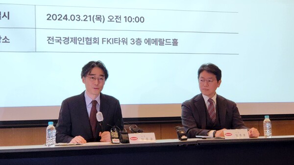 임종윤(왼쪽) 한미약품 사장과 임종훈 사장. / 김동명 기자