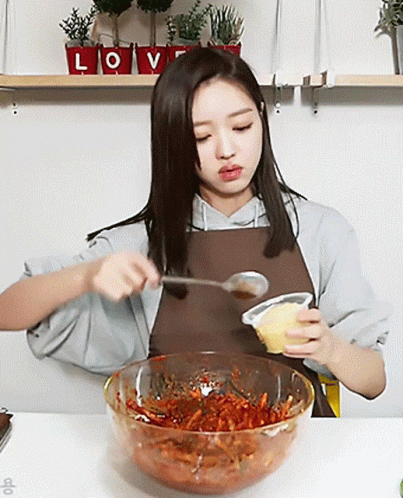 마늘짤로 유명한 오마이걸 유아의 슬픈 근황.jpg | 인스티즈