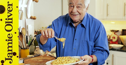 Real Spaghetti Carbonara | Antonio Carluccio