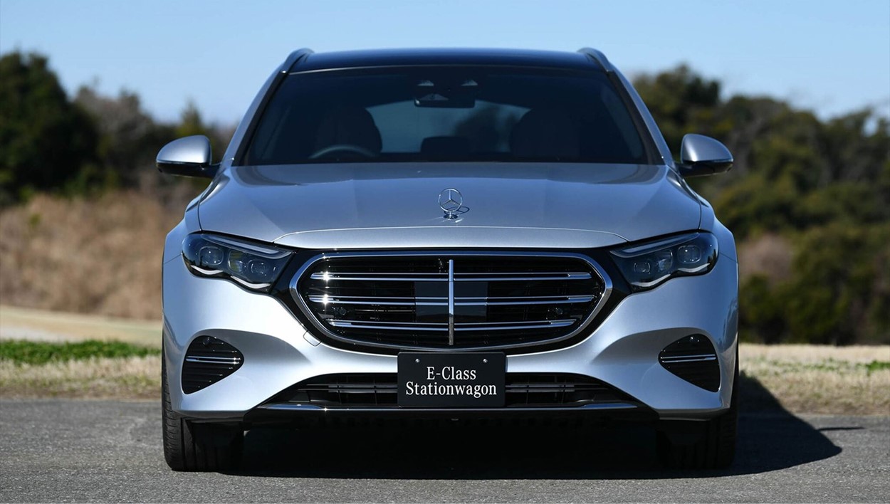 ▲ 메르세데스 벤츠 E300 익스클루시브