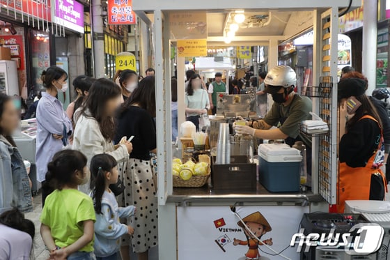 울산 중구 청년야시장 자료사진./ 뉴스1 © News1 김지혜 기자