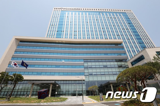 수원법원종합청사. 2019.5.24/뉴스1 © News1