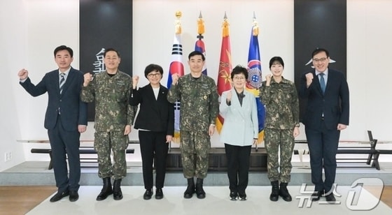 한국양성평등교육진흥원, 해군본부와 업무 협약 체결 (한국양성평등교육진흥원 제공)