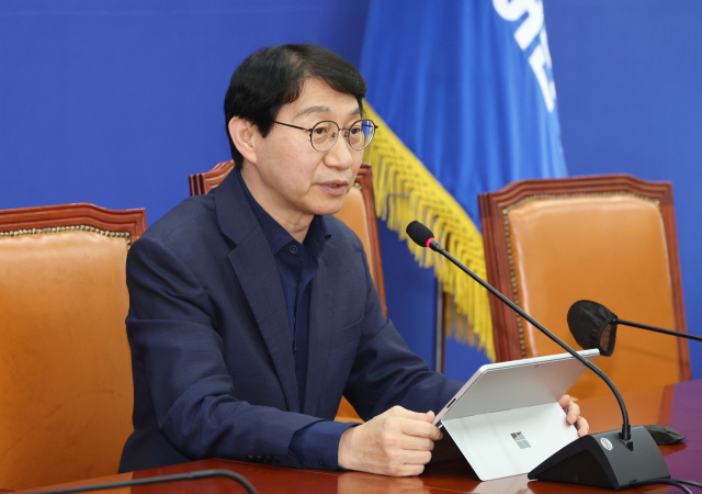 민주 “尹 한마디에 연금개혁 말 바꾼 與…모수개혁 먼저 하자”