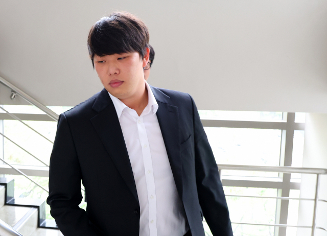 '미성년자 성 착취물' 만든 야구선수 서준원, 이번엔 음주운전