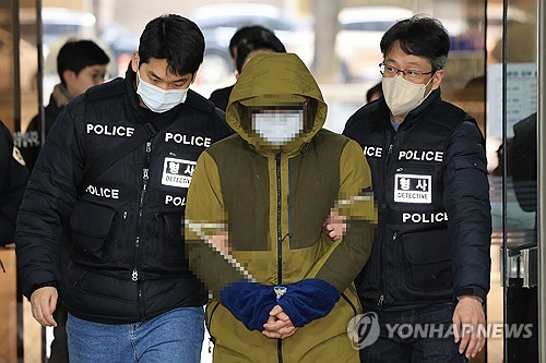 ‘둔기 폭행’ 아내 살해 변호사 1심 징역 25년… 法 '자녀들에게 씻을 수 없는 상처'