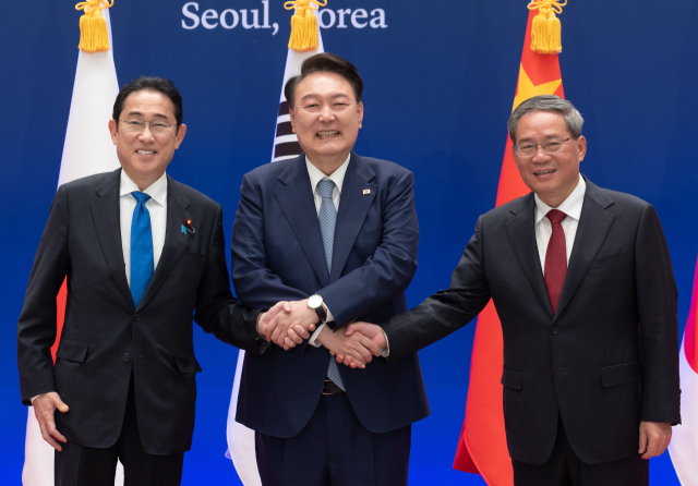 中, 공동선언 '비핵화' 누락에 '한반도 문제 입장 불변'