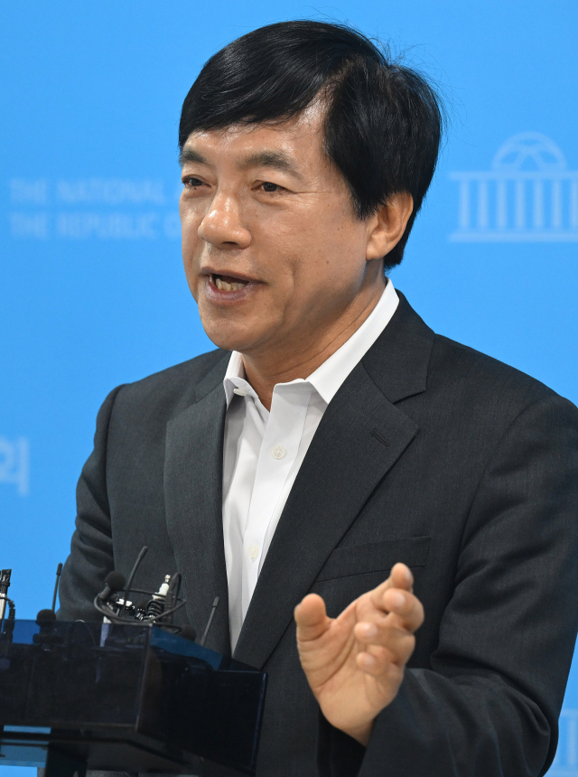 반윤 검사 출신 이성윤, '김건희 종합 특검법' 대표 발의