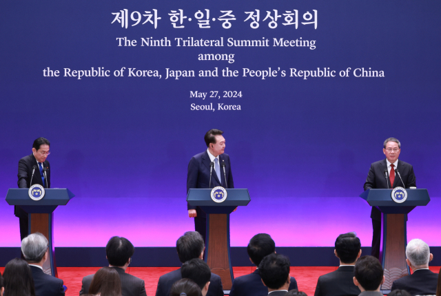 리창 中 총리 '3국 FTA협상 체계 추진…경제·무역 폭발적 연결 심화'