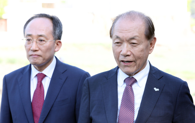 與전당대회 지연 비판에… 황우여 '지체하지 않을 것'