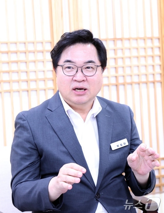 박일하 동작구청장이 18일 뉴스1과 인터뷰하는 모습. (동작구 제공)