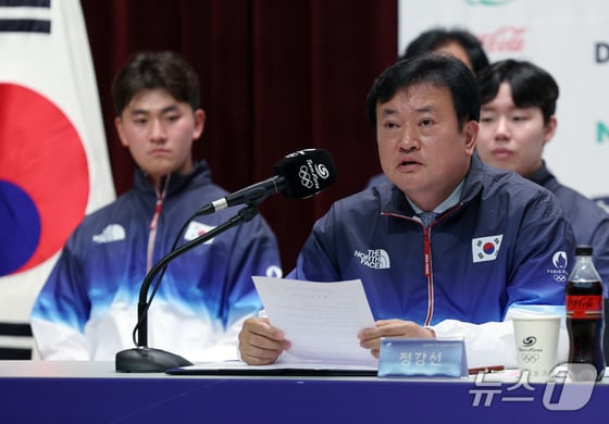 정강선 선수단장이 26일 오전 충북 진천군 광혜원면 선수촌로 진천국가대표선수촌 챔피언하우스 대강당에서 열린 2024 파리하계올림픽 D-30 미디어데이에서 인사말을 하고 있다. 2024.6.26/뉴스1 © News1 박정호 기자