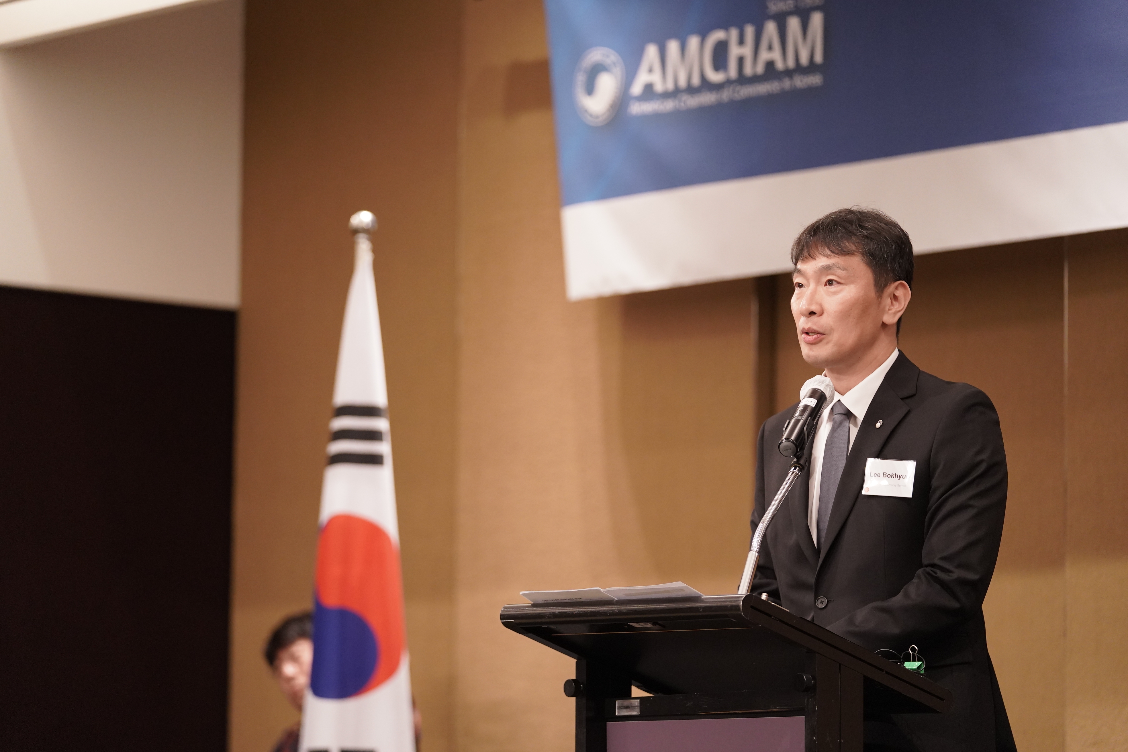 이복현 금융감독원장이 3일 그랜드하얏트호텔에서 열린 주한미국상공회의소(AMCHAM) 간담회에서 모두발언을 하고 있다. / 사진제공= 금융감독원(2024.06.03)