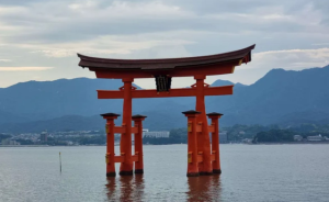 상징과 일본문화[서우석의 문화 프리즘]