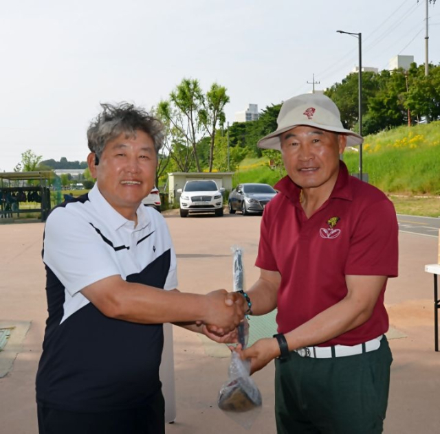 영등포의 젊은 피가 뭉치니 항상 '나이스'…서울 영등포구 나이스클럽[우리동호회최고]
