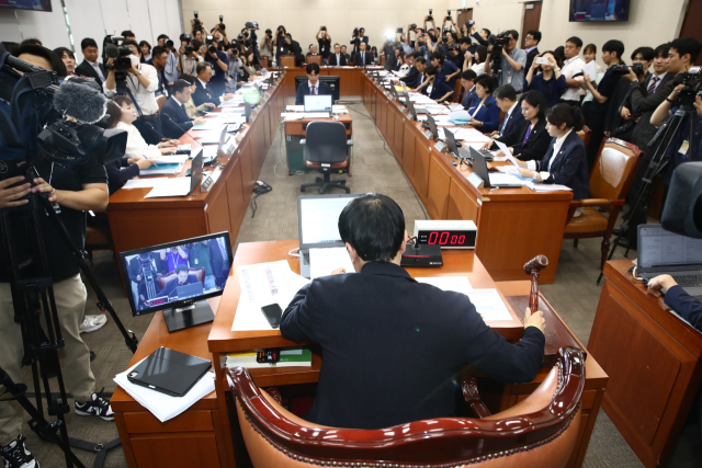 여야, 노란봉투법 격돌…“과잉 입법” vs “노동자 보호”