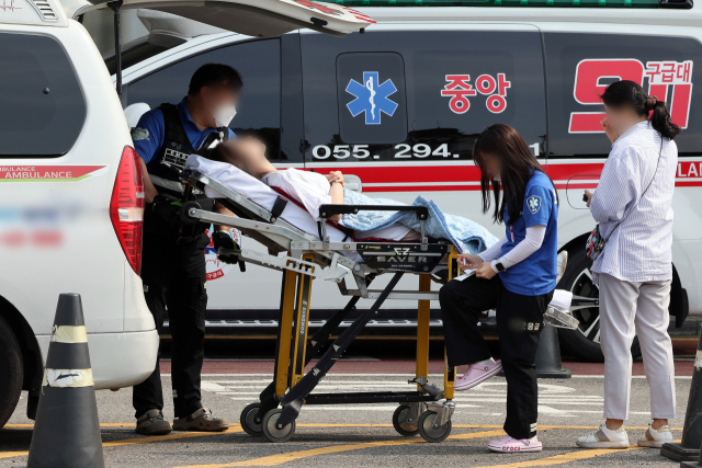 서울의대 '집단휴진' 결정에 정부 '심각한 우려… 전공의 복귀방안 차질없이 추진'