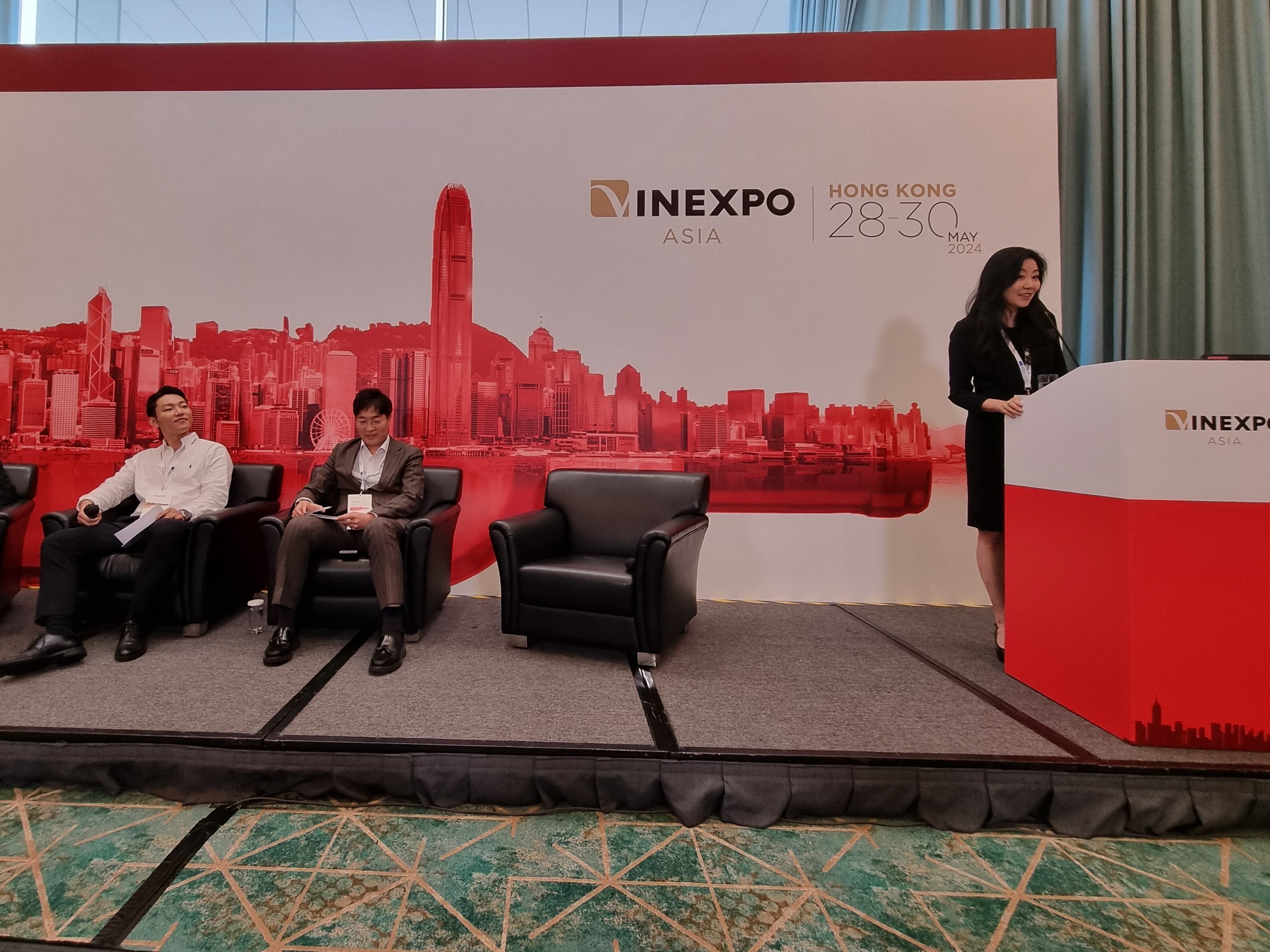 홍콩 와인 아시아엑스포 행사 기간에 열린 한국 와인시장 설명 세미나. /박순욱 기자