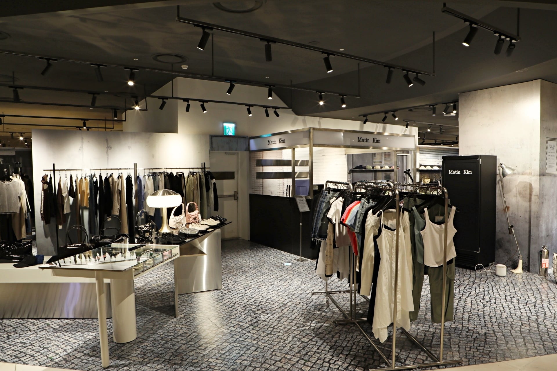 롯데백화점 잠실 에비뉴엘 마뗑킴 팝업스토어. /롯데쇼핑 제공