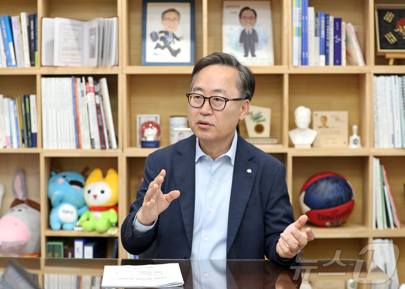 유성훈 서울 금천구청장이 15일 뉴스1과 인터뷰하는 모습. (금천구 제공)