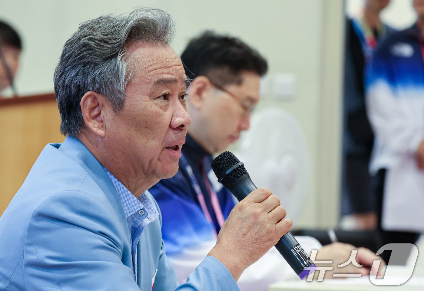 이기흥 대한체육회 회장이 21일(한국시간) 프랑스 퐁텐블로 팀코리아 파리 플랫폼에서 열린 오픈데이에서 인사말을 하고 있다. 2024.7.21/뉴스1 ⓒ News1 이동해 기자