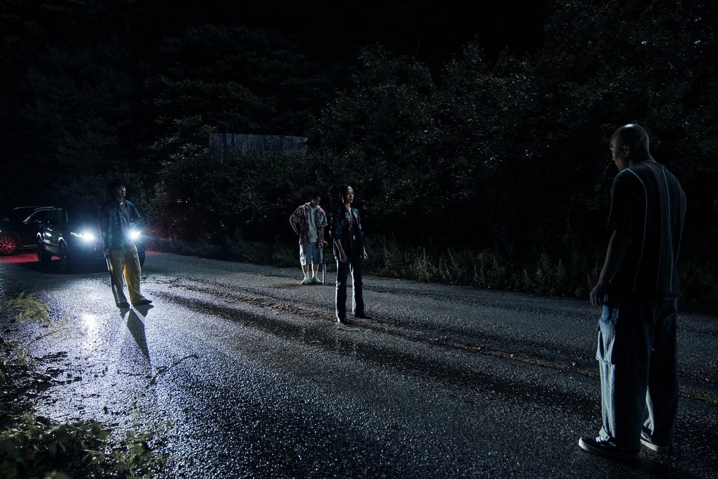 '리볼버' 프로덕션 비하인드