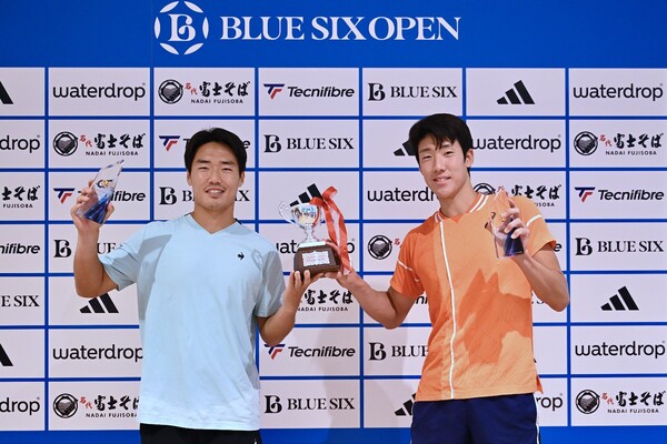 신산희(왼쪽)과 신우빈 선수(오른쪽)