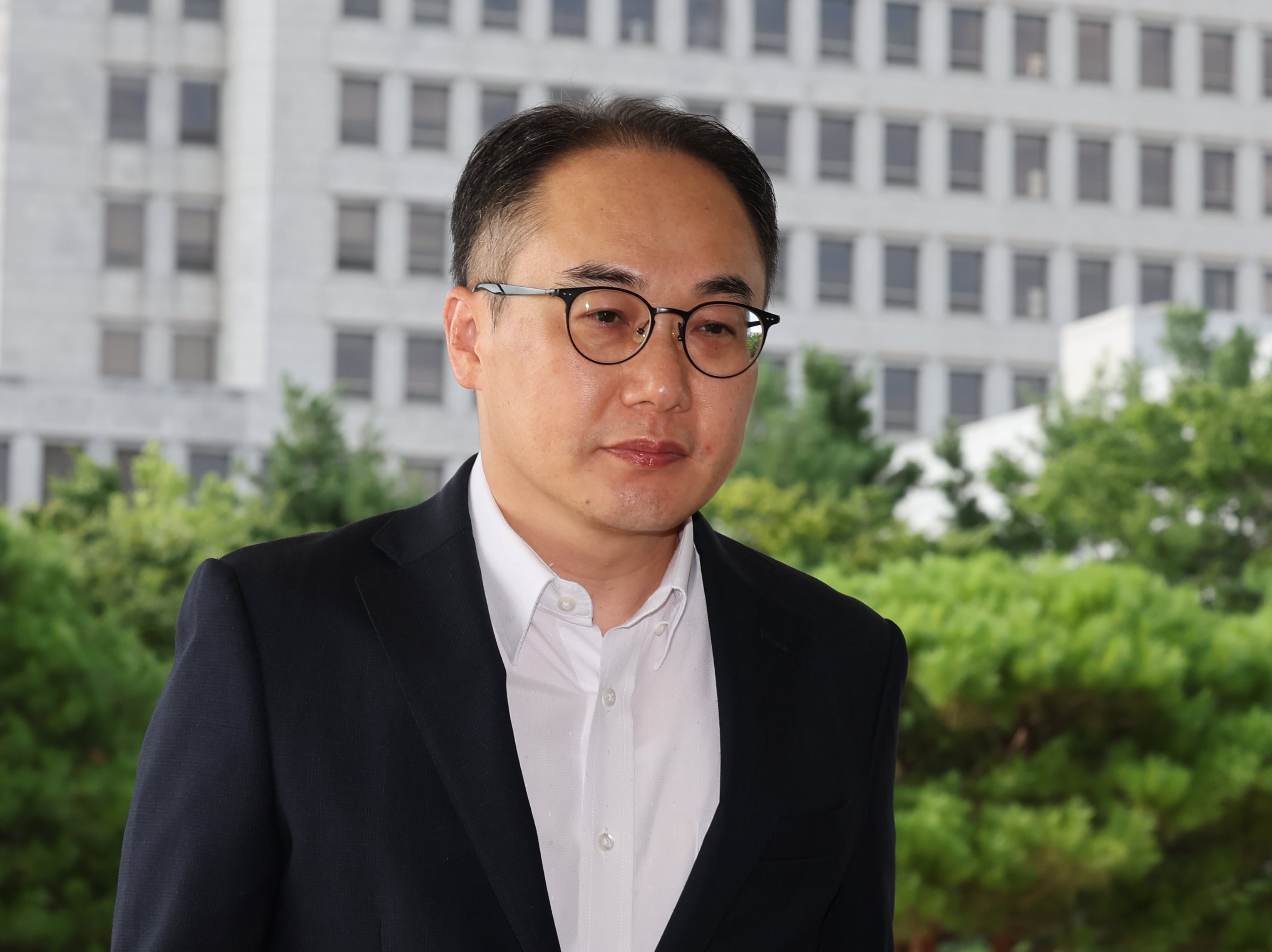 이원석 검찰총장이 7월 16일 오전 서울 서초구 대검찰청으로 출근하고 있다. /뉴스1