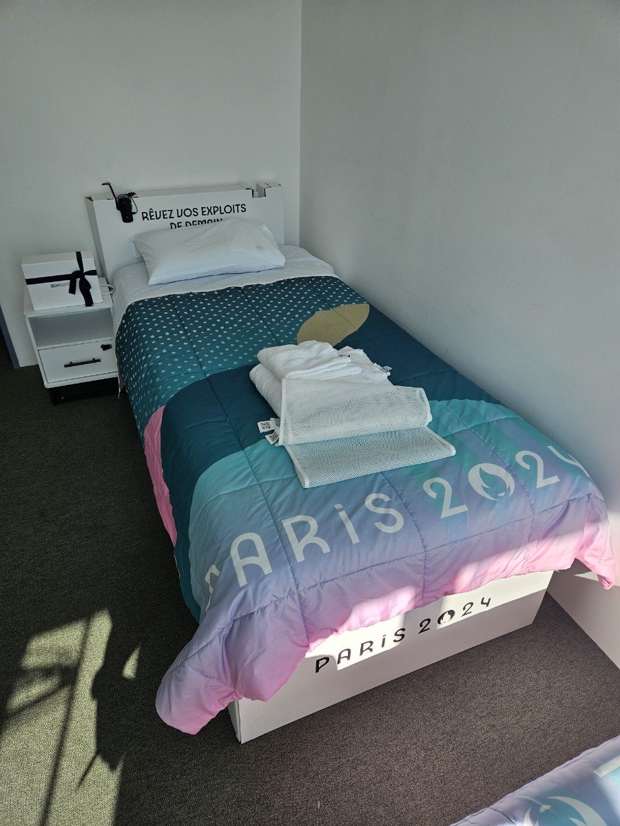 2024 파리 패럴림픽 선수촌에 배치된 골판지 침대. (대한장애인체육회 제공)