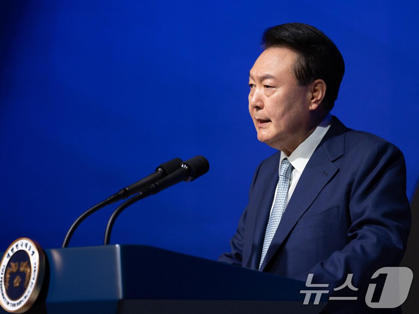 윤석열 대통령이 27일 서울 중구 대한상공회의소에서 열린 '문화미래리포트2024'에서 축사를 하고 있다. (대통령실 제공) 2024.8.27/뉴스1 ⓒ News1 송원영 기자