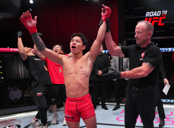 최동훈(왼쪽). 사진 : UFC 제공