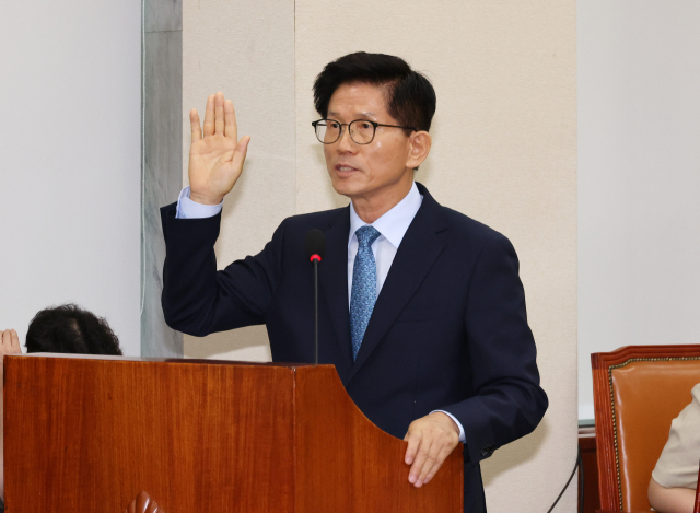 김문수 오른다고 알던 물가반영 임금, 3년째 ‘마이너스’