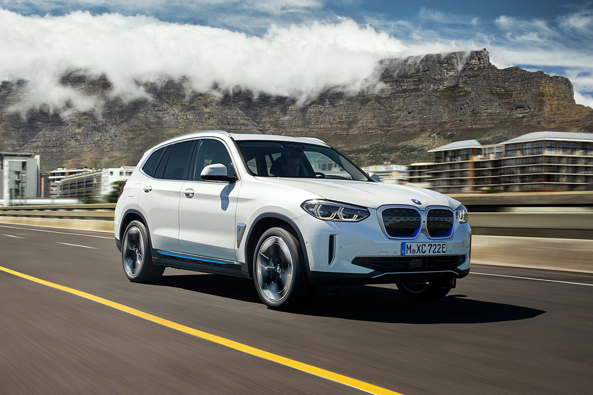전기차 대세 BMW